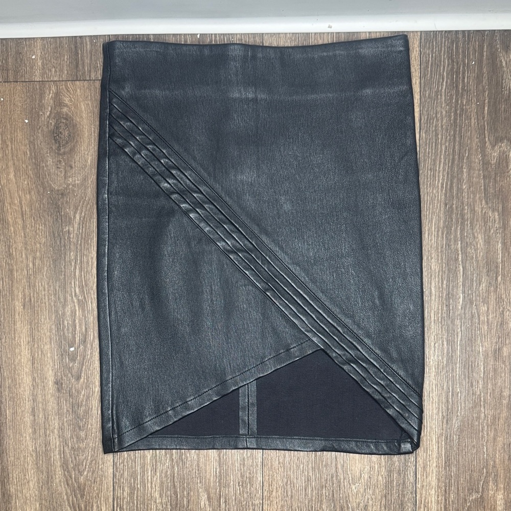 RtA Blossom Black leather Pencil Skirt Women’s size 0